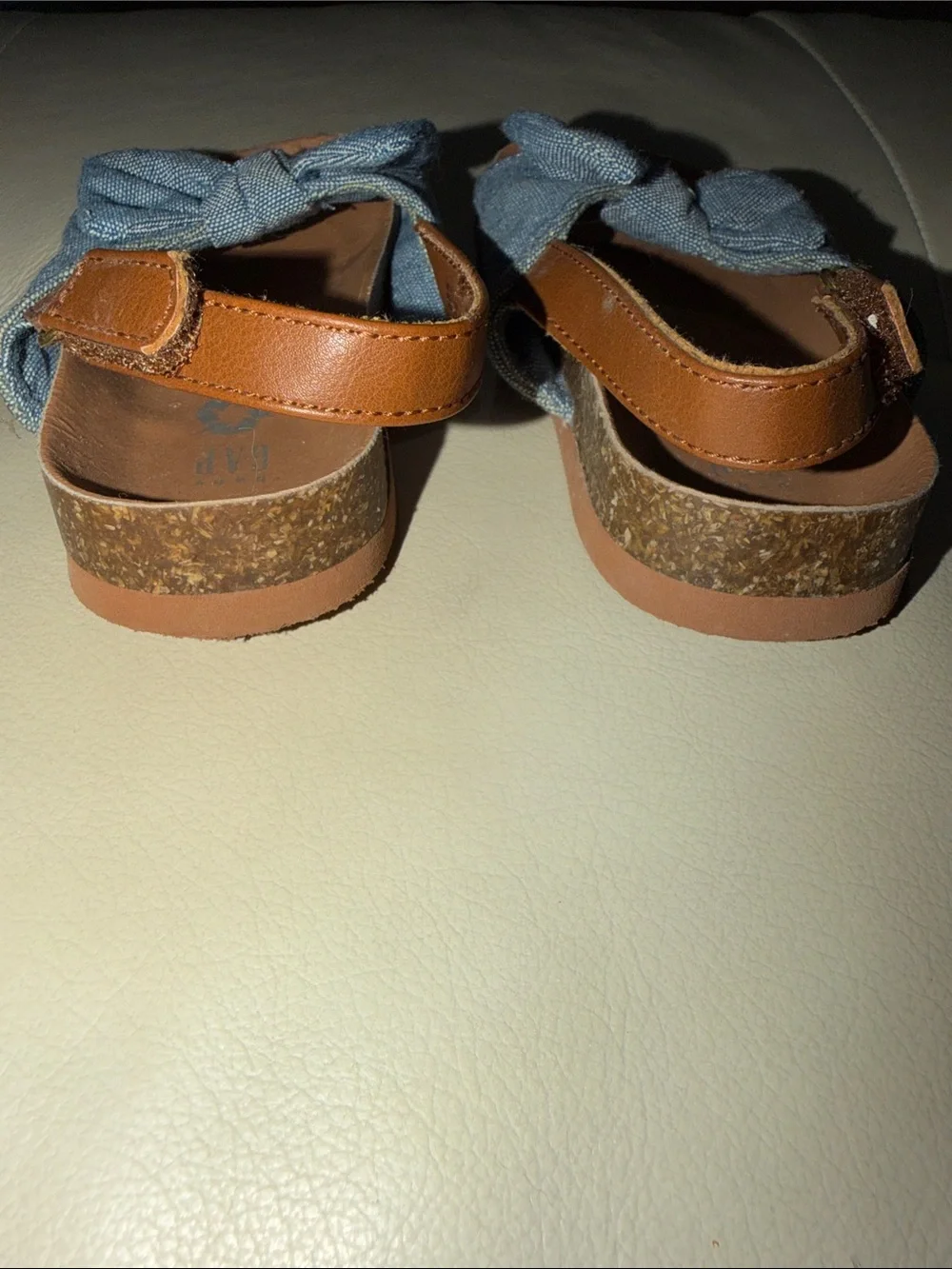 GAP cute sandals